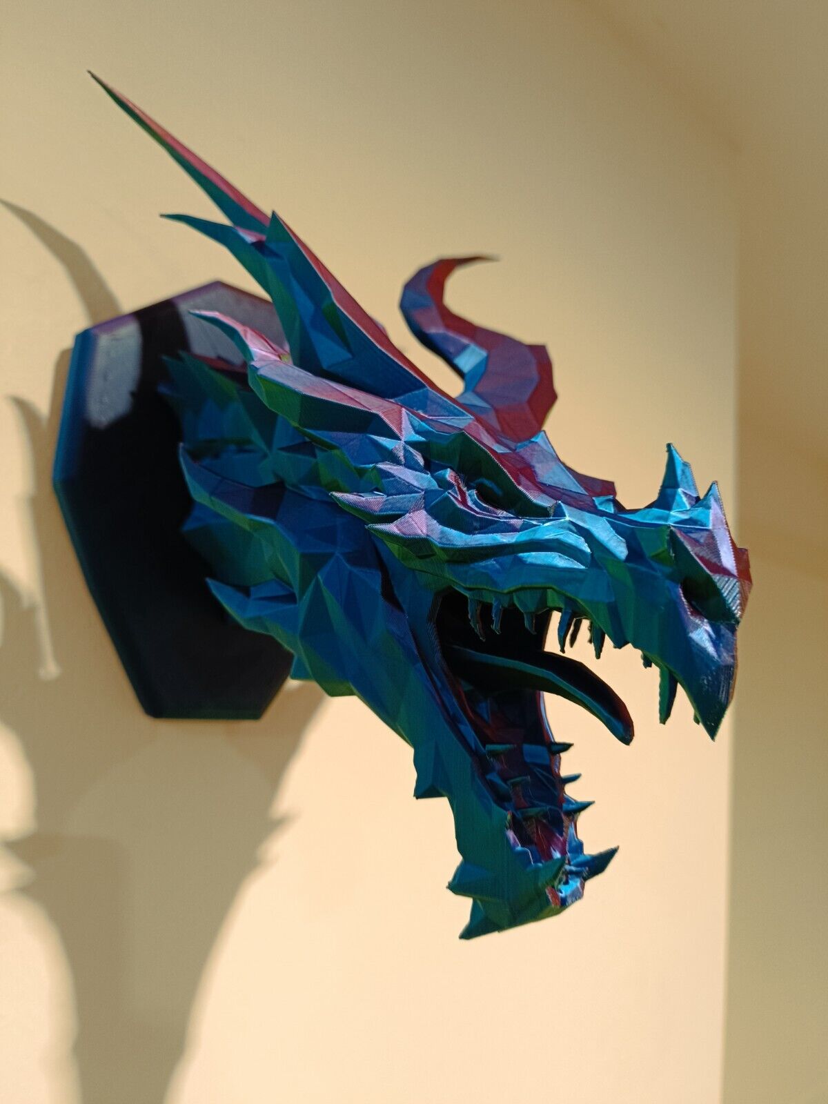 LNG-Commerce MAGIC DRAGON